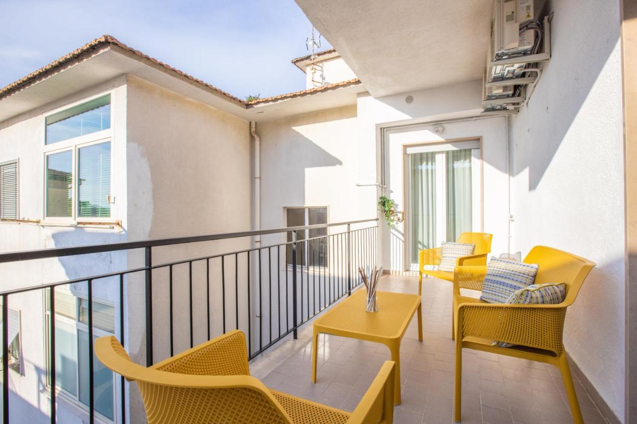 Maison Marie Deluxe Apartment Sorrento Luaran gambar